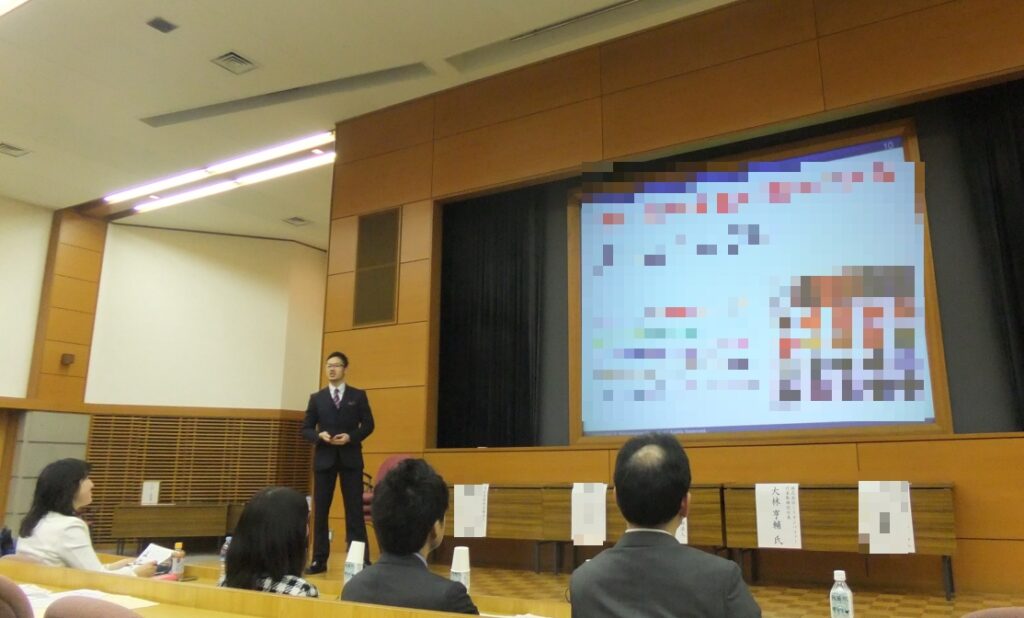 2015年2月の我孫子市起業家講演会で登壇する大林亨輔